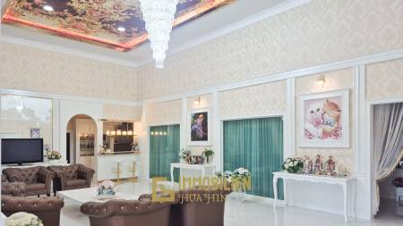 4 Bedroom Detached Home on 4-2-74 Rai  in Hua Hin