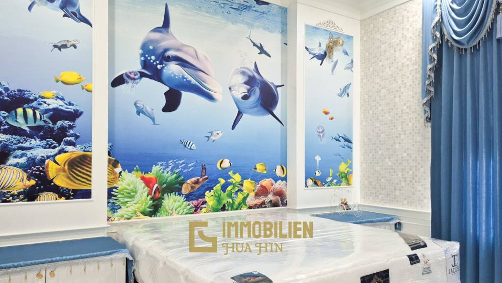 4 Bedroom Detached Home on 4-2-74 Rai  in Hua Hin