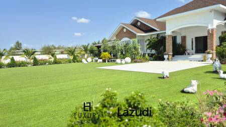 7,496 Kvm 4 Seng Hus for Salg