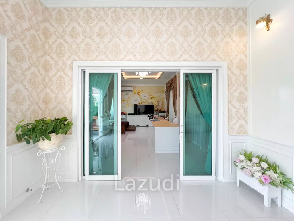 4 Bedroom Detached Home on 4-2-74 Rai  in Hua Hin