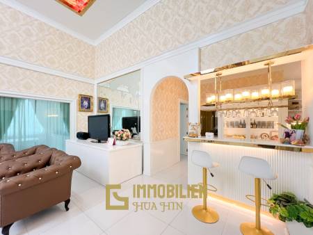 Luxuriöse Villa / pompös möbliert / 7.496 qm großes Grundstück