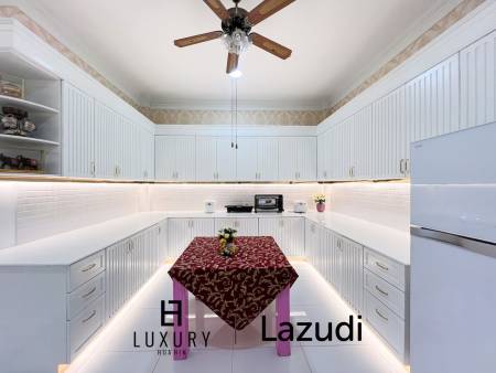 4 Bedroom Detached Home on 4-2-74 Rai  in Hua Hin