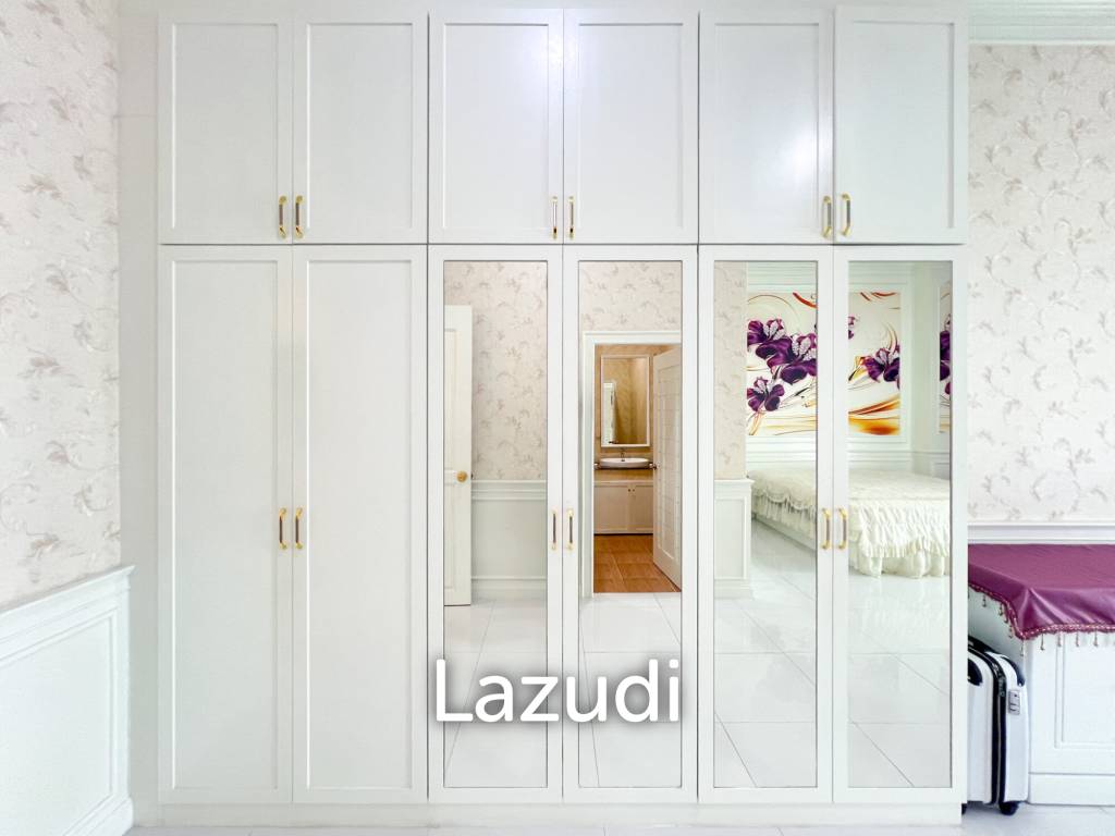 4 Bedroom Detached Home on 4-2-74 Rai  in Hua Hin