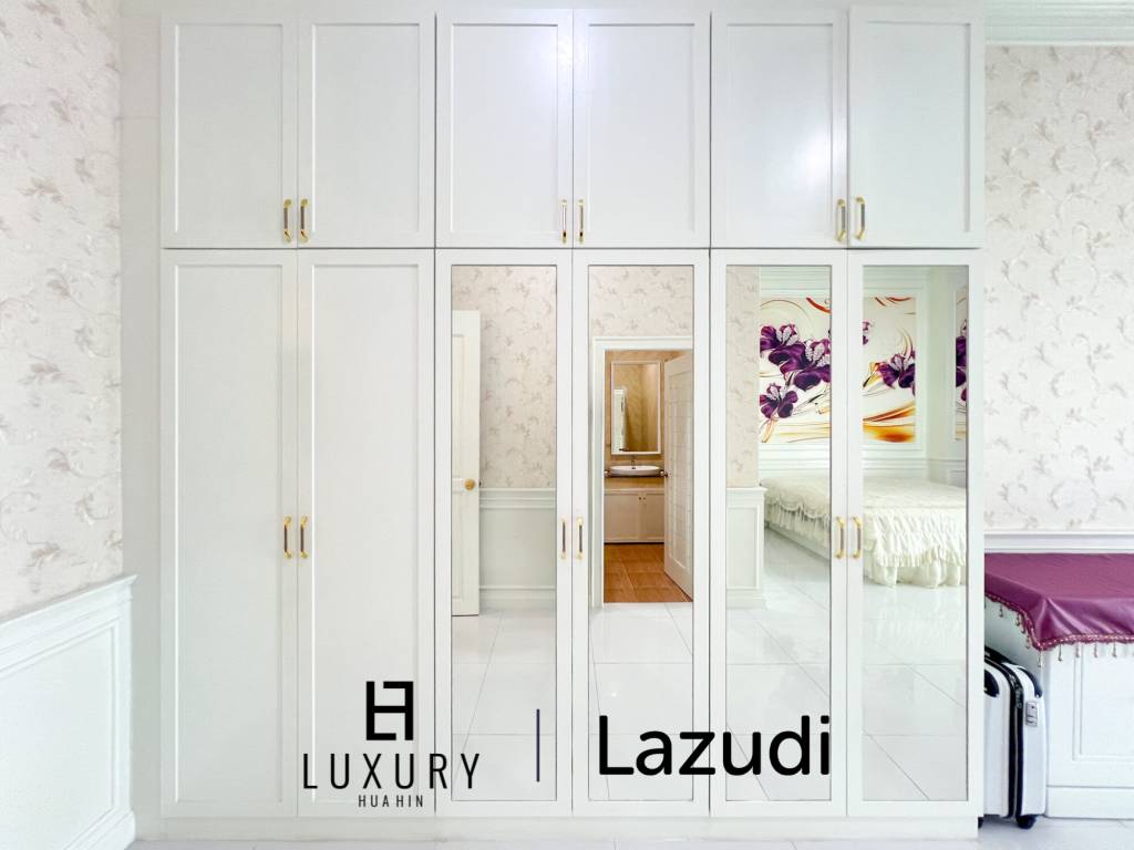 4 Bedroom Detached Home on 4-2-74 Rai  in Hua Hin