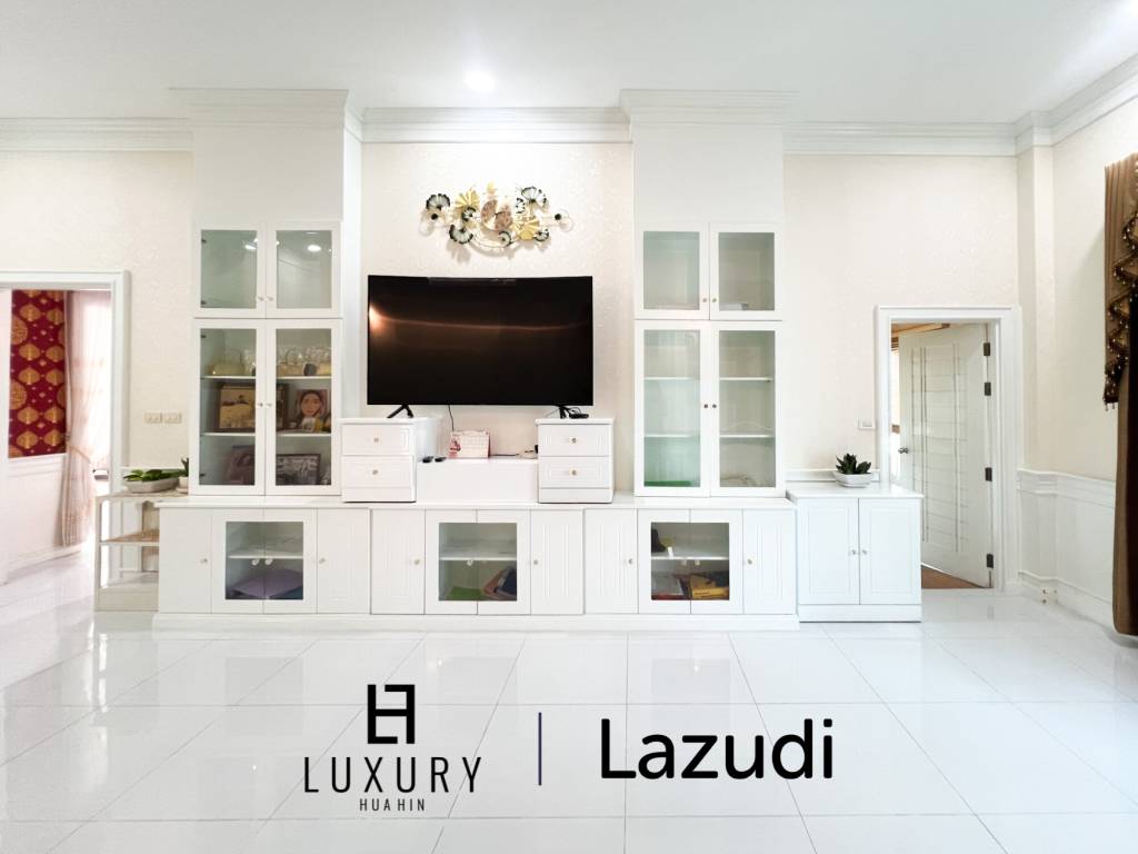 4 Bedroom Detached Home on 4-2-74 Rai  in Hua Hin