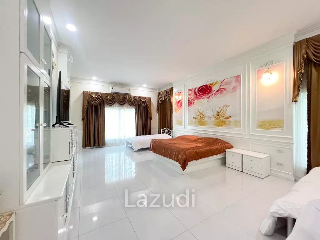 4 Bedroom Detached Home on 4-2-74 Rai  in Hua Hin