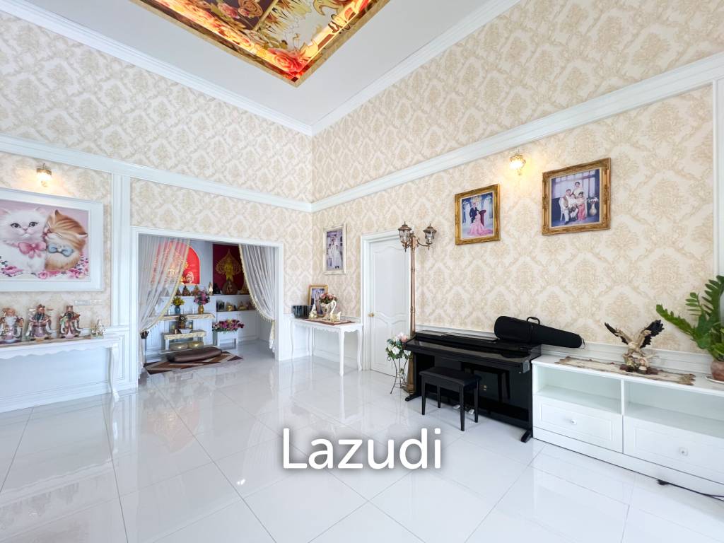 4 Bedroom Detached Home on 4-2-74 Rai  in Hua Hin