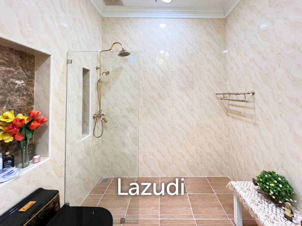 4 Bedroom Detached Home on 4-2-74 Rai  in Hua Hin