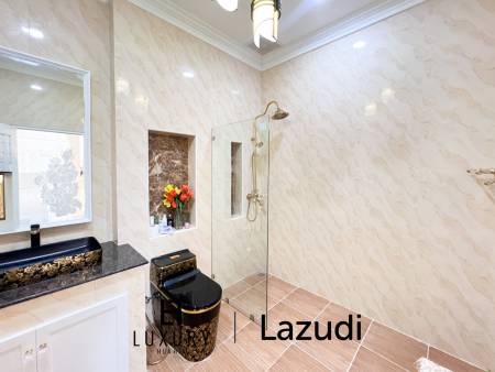 4 Bedroom Detached Home on 4-2-74 Rai  in Hua Hin