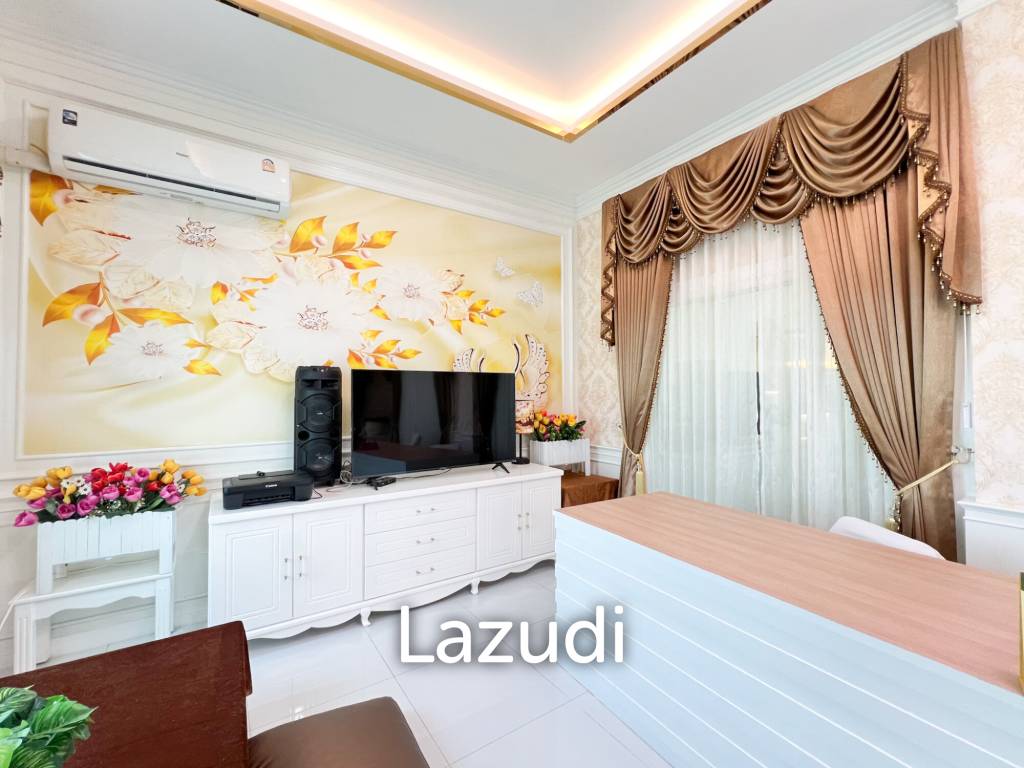 4 Bedroom Detached Home on 4-2-74 Rai  in Hua Hin