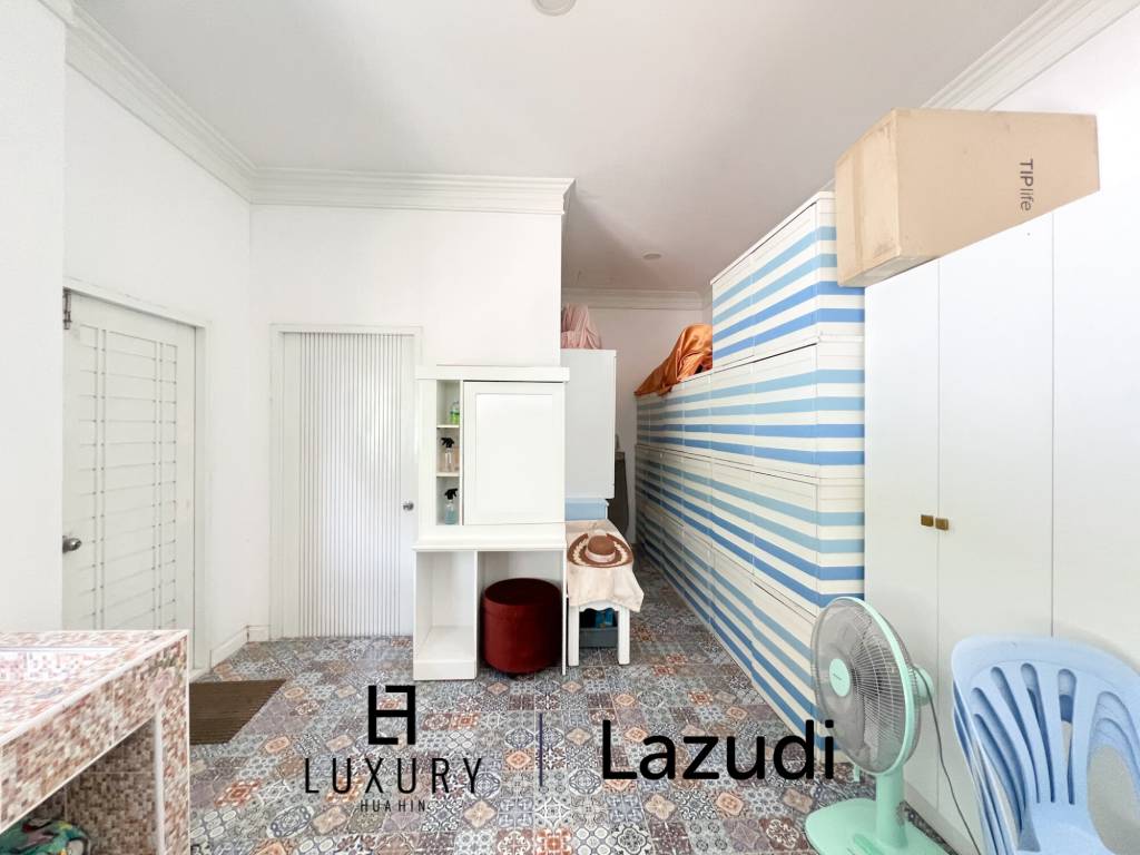 4 Bedroom Detached Home on 4-2-74 Rai  in Hua Hin