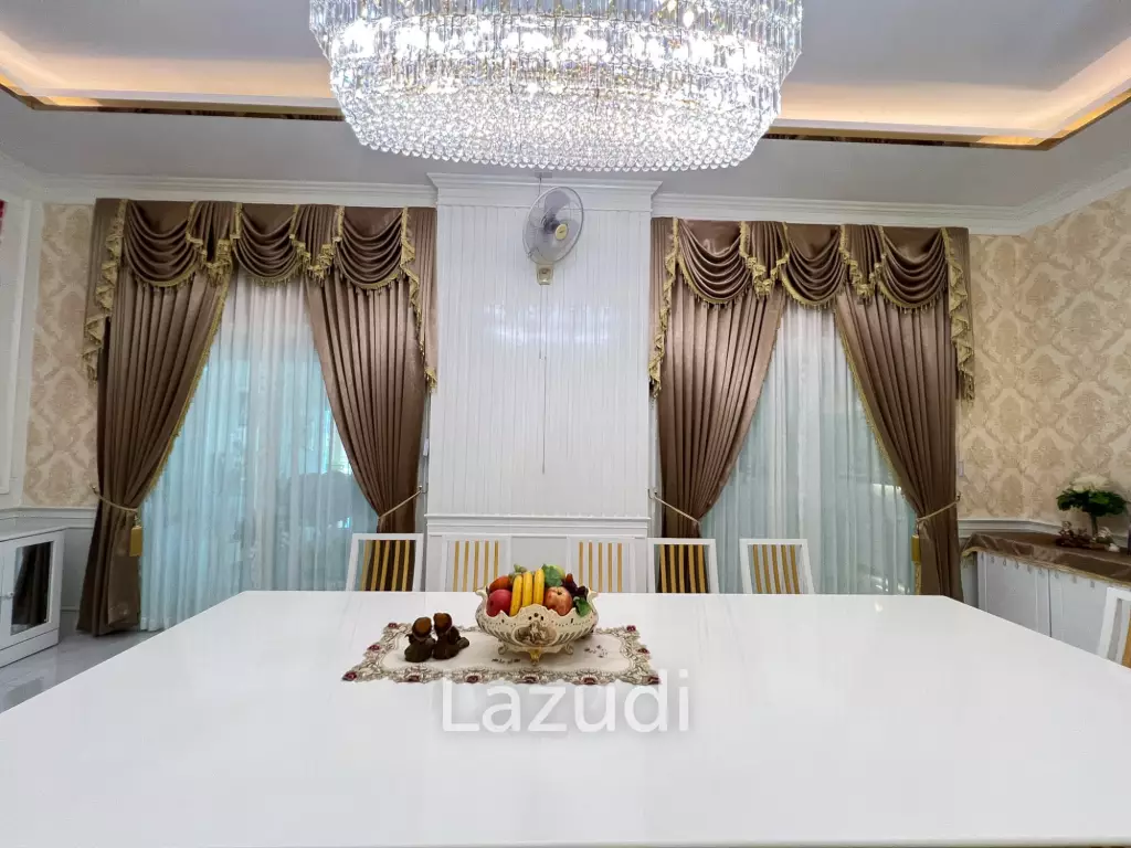 4 Bedroom Detached Home on 4-2-74 Rai  in Hua Hin