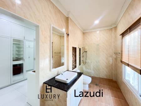 4 Bedroom Detached Home on 4-2-74 Rai  in Hua Hin