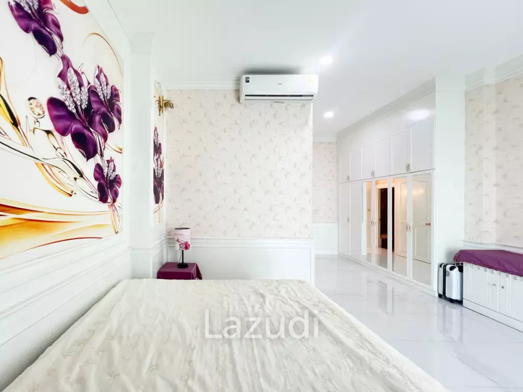 4 Bedroom Detached Home on 4-2-74 Rai  in Hua Hin