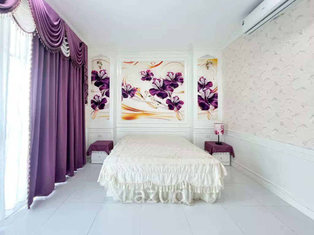 4 Bedroom Detached Home on 4-2-74 Rai  in Hua Hin