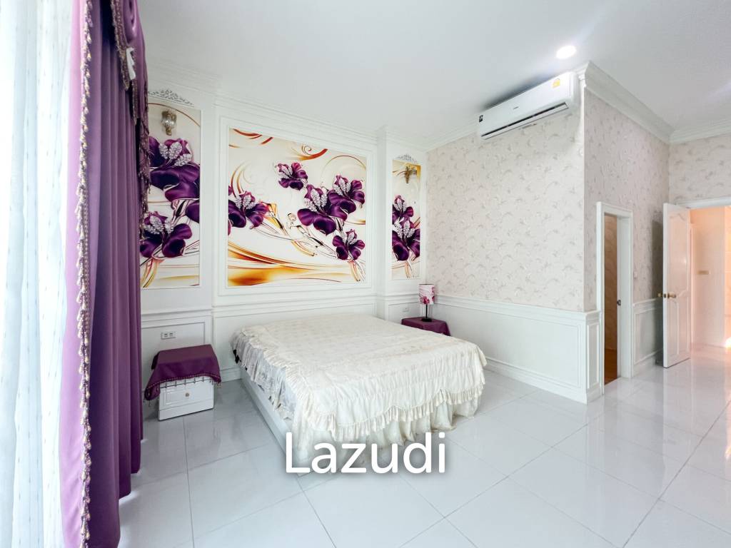 4 Bedroom Detached Home on 4-2-74 Rai  in Hua Hin