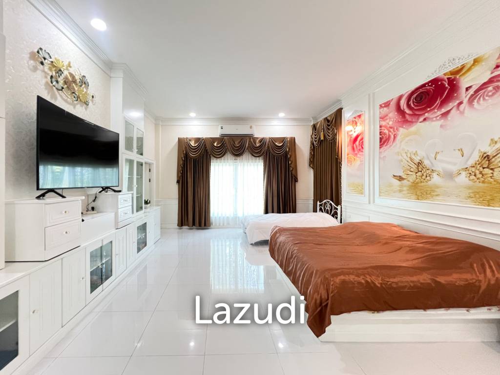 4 Bedroom Detached Home on 4-2-74 Rai  in Hua Hin
