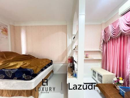 4 Bedroom Detached Home on 4-2-74 Rai  in Hua Hin