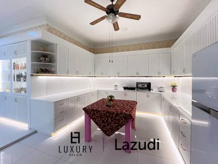 4 Bedroom Detached Home on 4-2-74 Rai  in Hua Hin