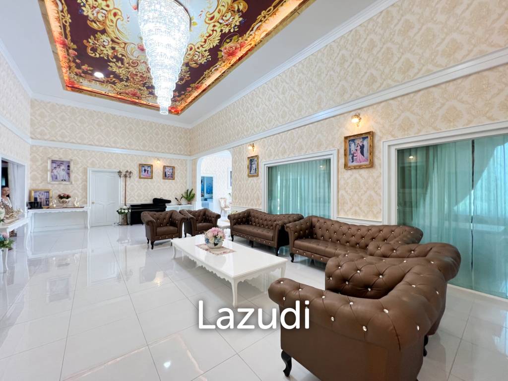 4 Bedroom Detached Home on 4-2-74 Rai  in Hua Hin