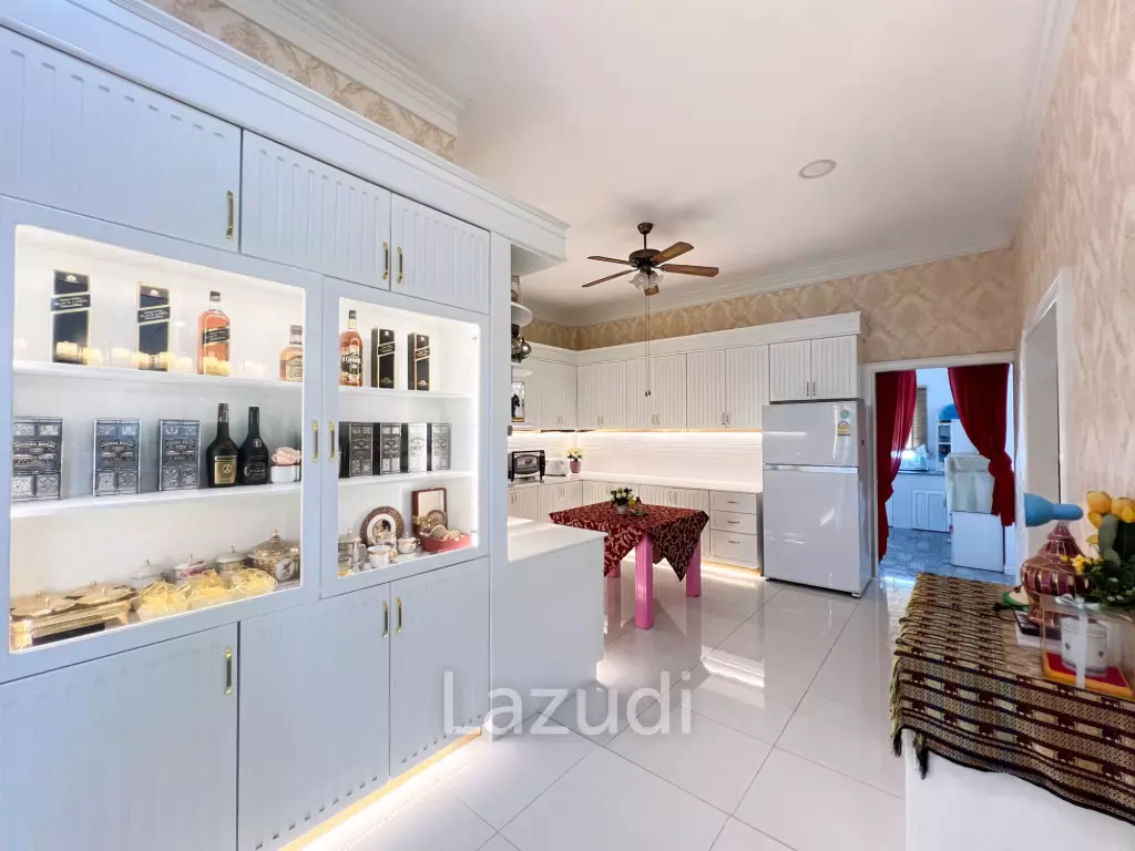 4 Bedroom Detached Home on 4-2-74 Rai  in Hua Hin