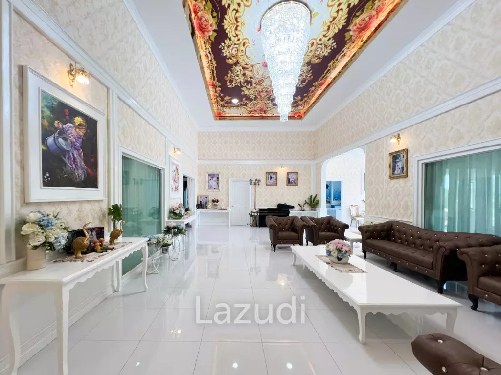 4 Bedroom Detached Home on 4-2-74 Rai  in Hua Hin