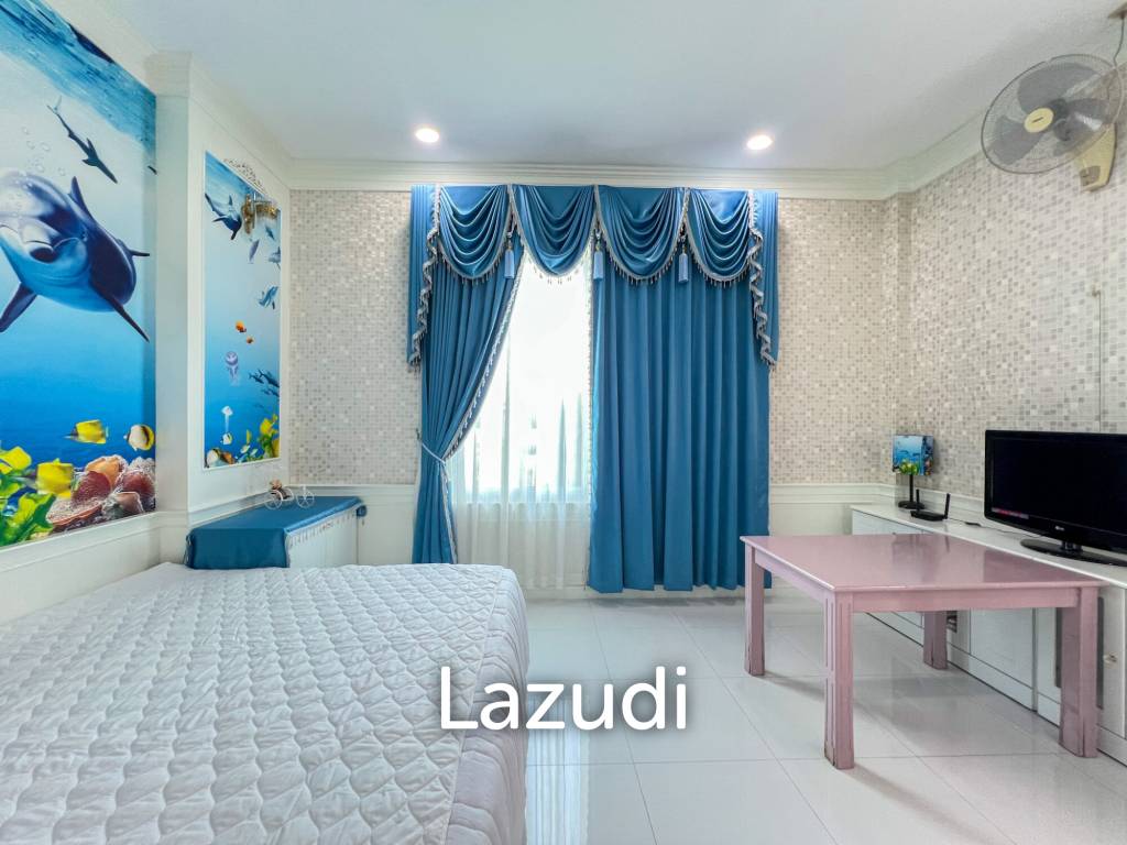 4 Bedroom Detached Home on 4-2-74 Rai  in Hua Hin