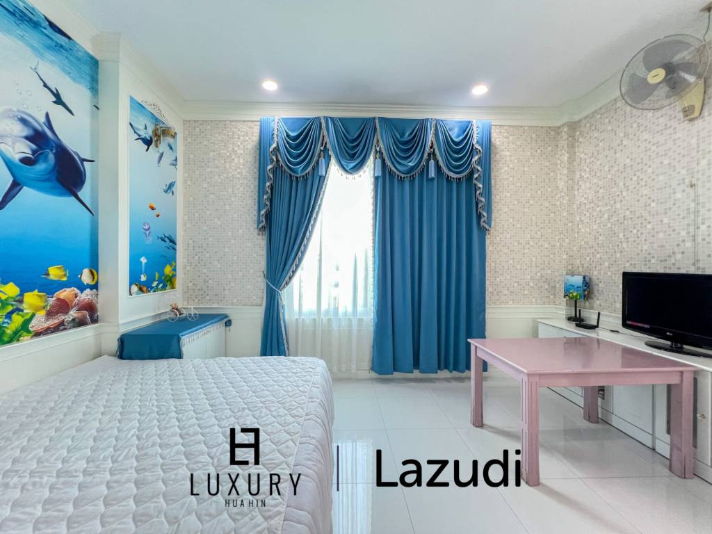 4 Bedroom Detached Home on 4-2-74 Rai  in Hua Hin