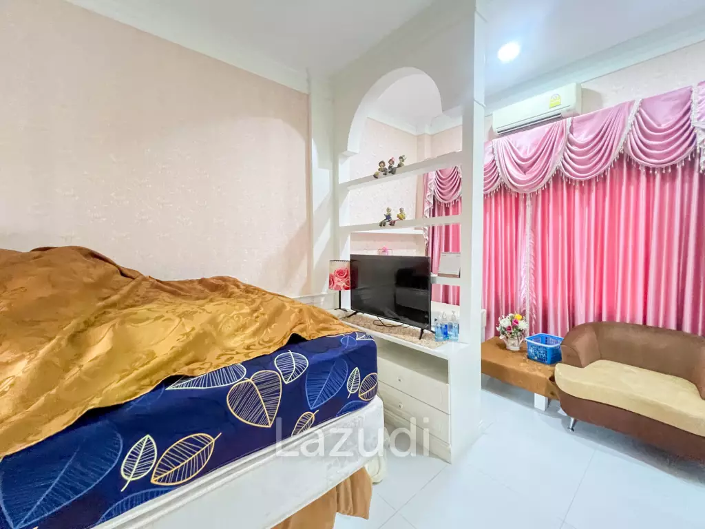 4 Bedroom Detached Home on 4-2-74 Rai  in Hua Hin