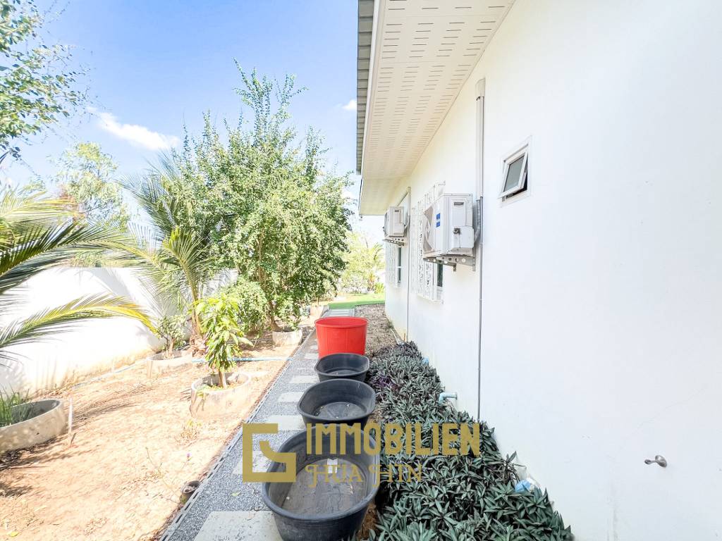 Luxuriöse Villa / pompös möbliert / 7.496 qm großes Grundstück