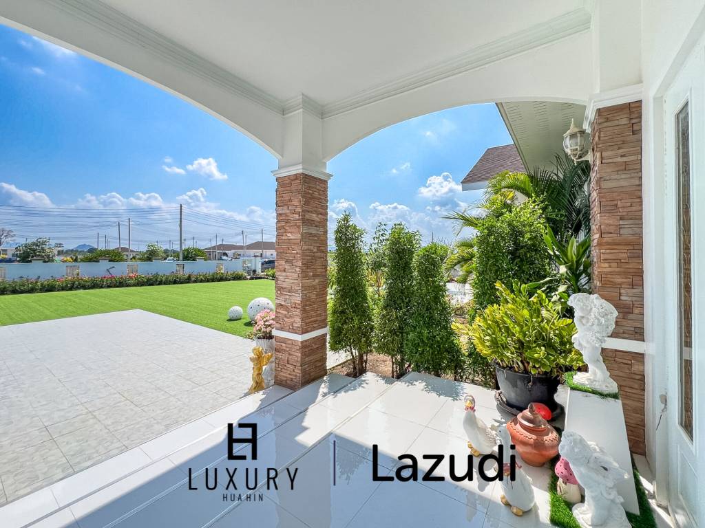 4 Bedroom Detached Home on 4-2-74 Rai  in Hua Hin