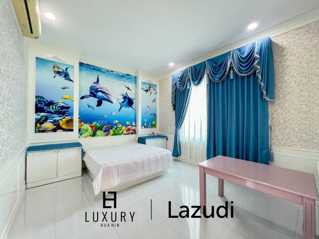 4 Bedroom Detached Home on 4-2-74 Rai  in Hua Hin