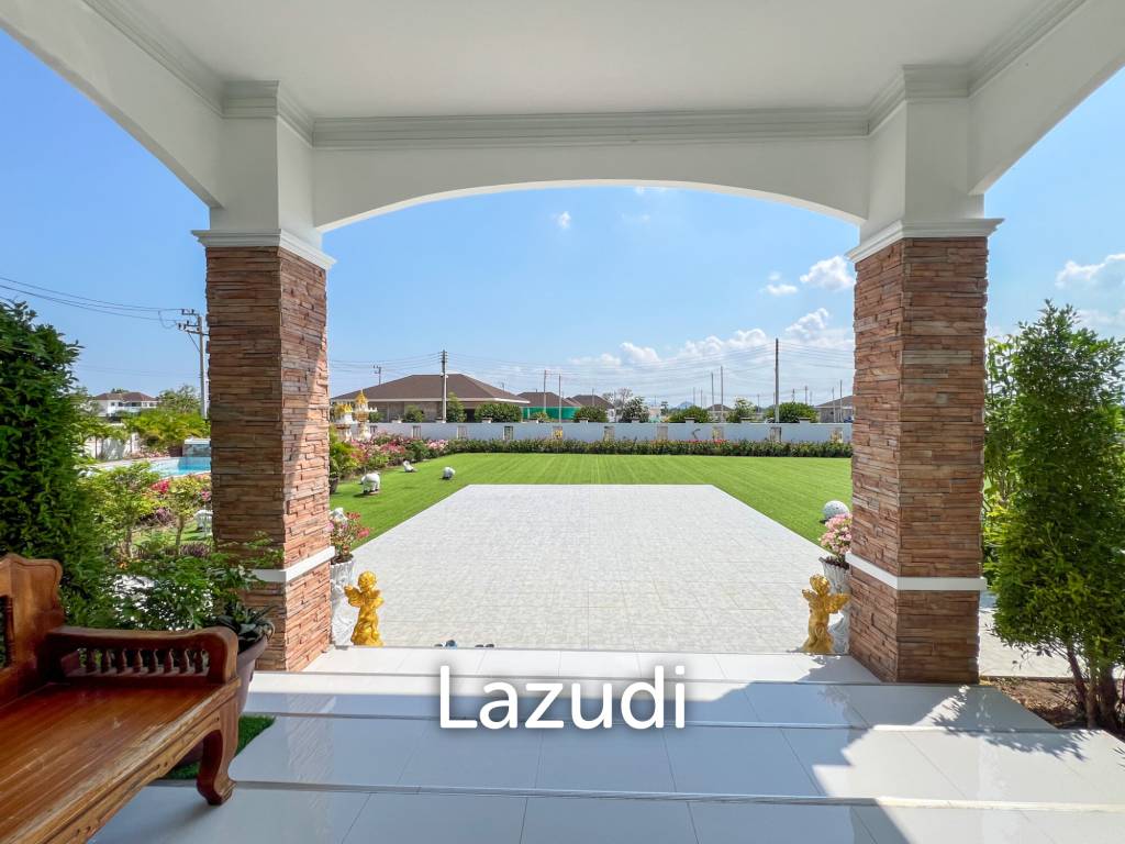 4 Bedroom Detached Home on 4-2-74 Rai  in Hua Hin
