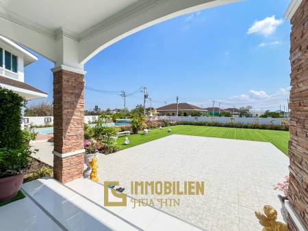 Luxuriöse Villa / pompös möbliert / 7.496 qm großes Grundstück