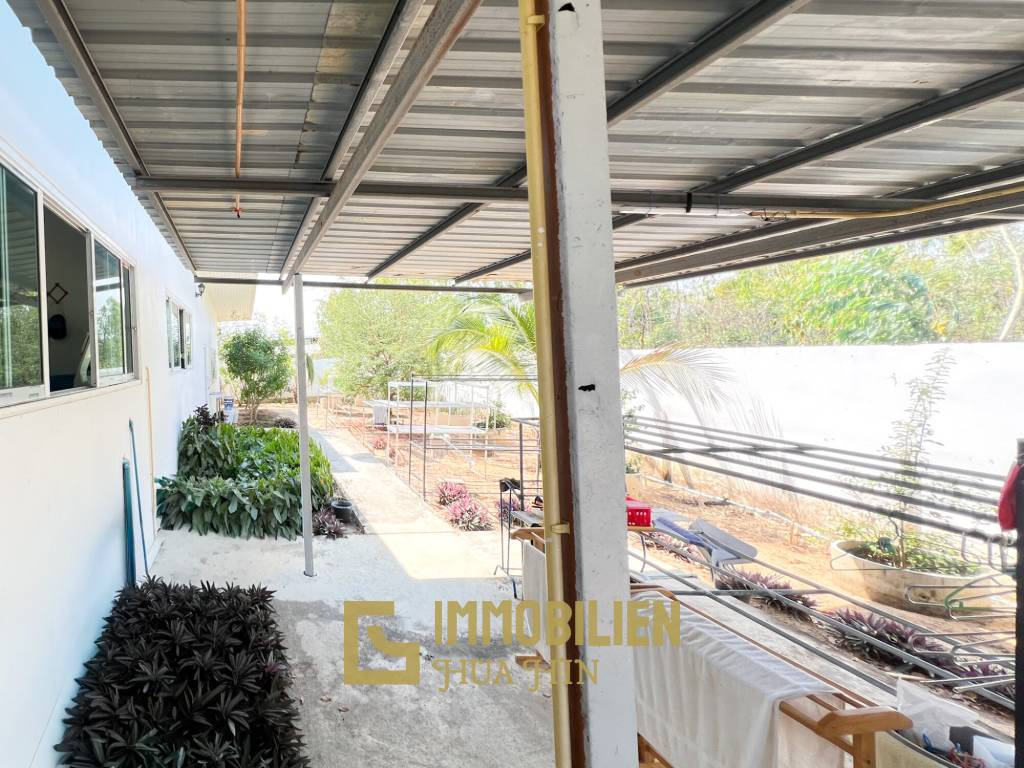 Luxuriöse Villa / pompös möbliert / 7.496 qm großes Grundstück