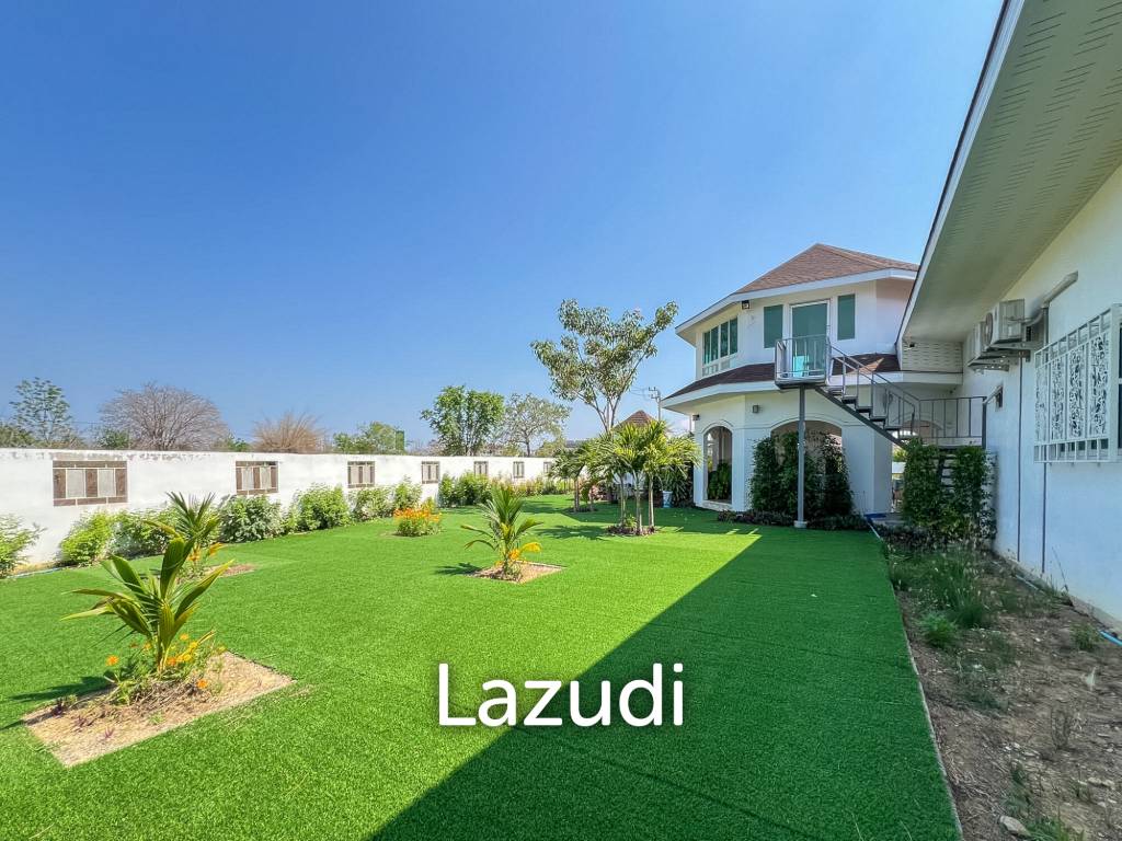 4 Bedroom Detached Home on 4-2-74 Rai  in Hua Hin