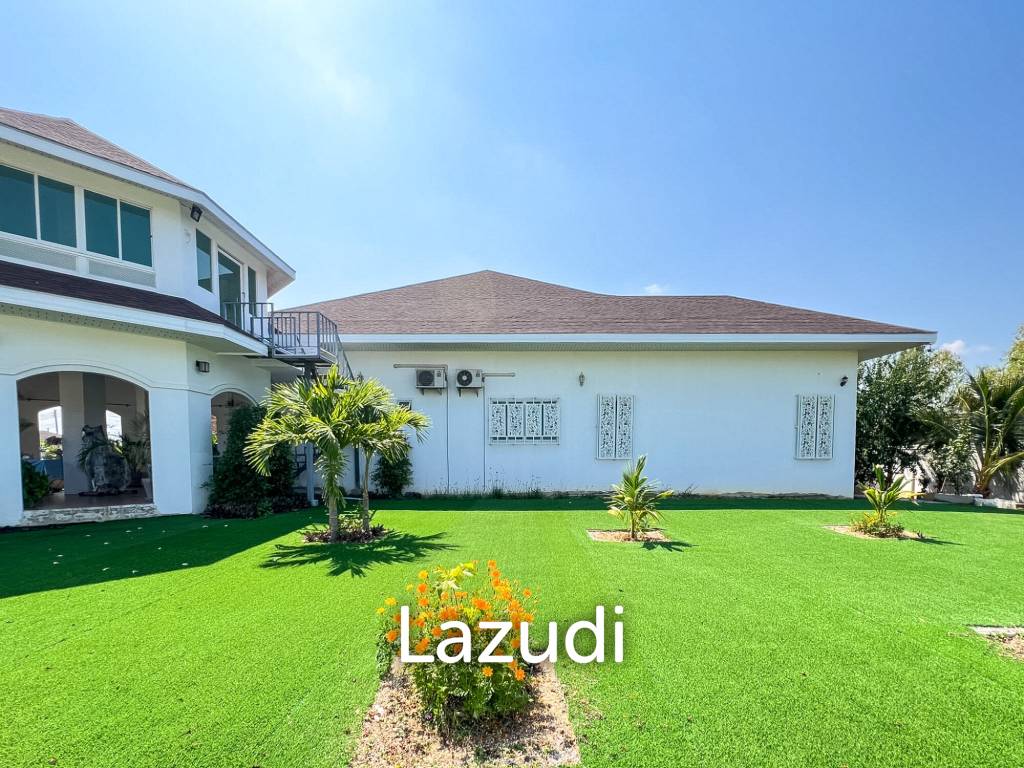 4 Bedroom Detached Home on 4-2-74 Rai  in Hua Hin
