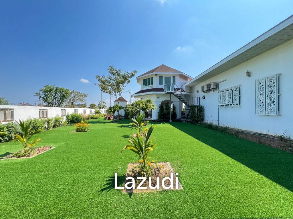 4 Bedroom Detached Home on 4-2-74 Rai  in Hua Hin