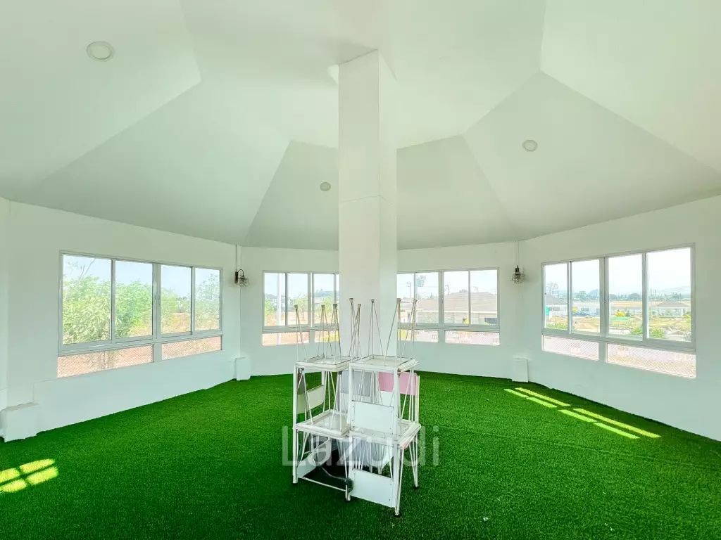 4 Bedroom Detached Home on 4-2-74 Rai  in Hua Hin