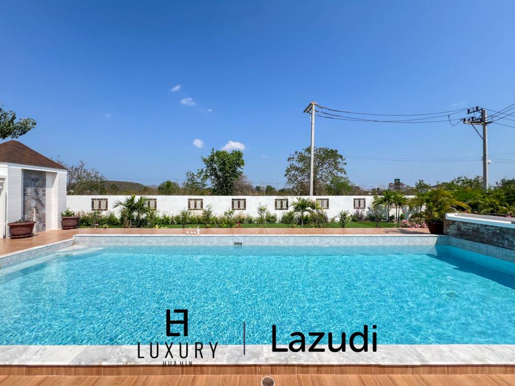 4 Bedroom Detached Home on 4-2-74 Rai  in Hua Hin