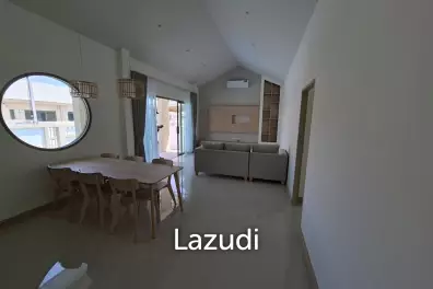 New 3 bed pool Villa toward Black mountain