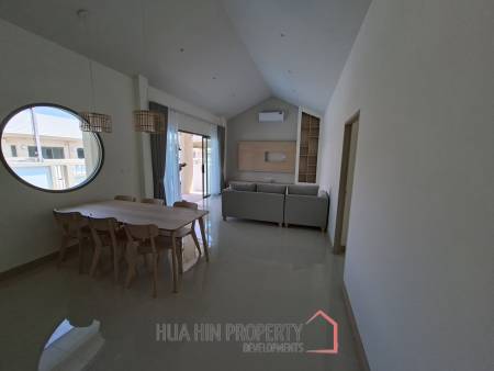 New 3 bed pool Villa toward Black mountain