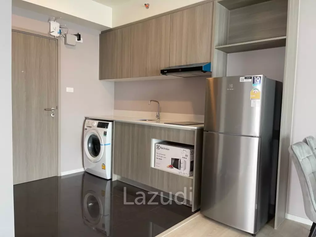 57 sqm 2 Bedroom Condo on High Floor at A Space Mega 2