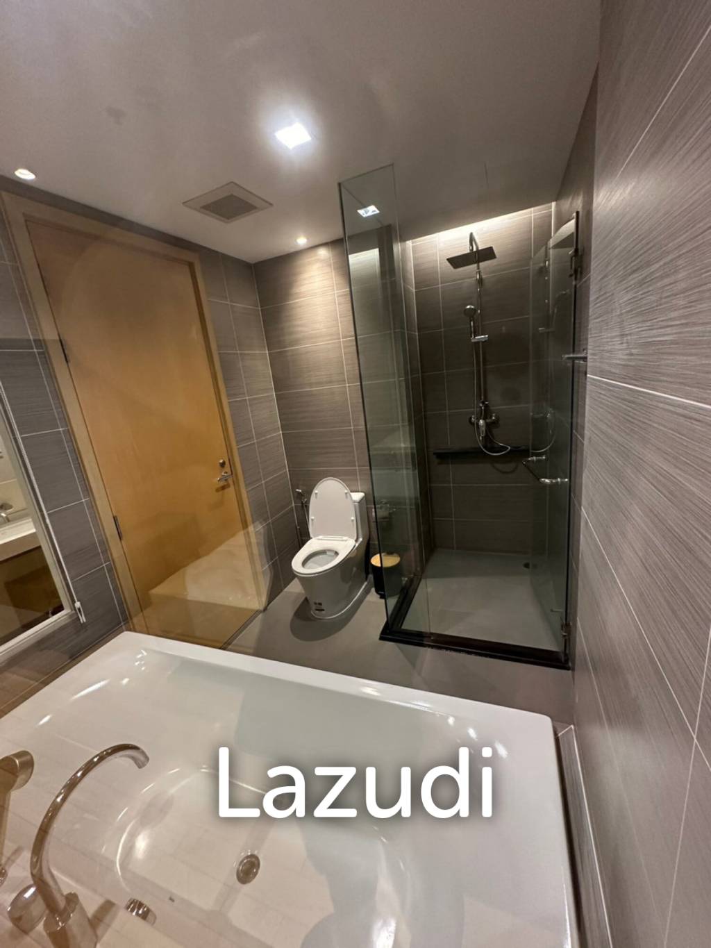 69.55 sqm 2 Bed Condo at Siri at Sukhumvit