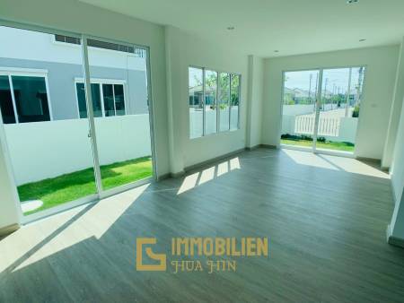 บ้านเดี่ยวโมเดิร์น 144 ตร.ม. พร้อมสระว่ายน้ำส่วนกลาง ย่านหินเหล็กไฟ หัวหิน