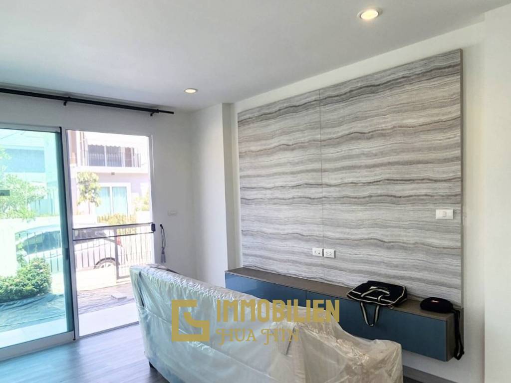 บ้านเดี่ยวโมเดิร์น 144 ตร.ม. พร้อมสระว่ายน้ำส่วนกลาง ย่านหินเหล็กไฟ หัวหิน