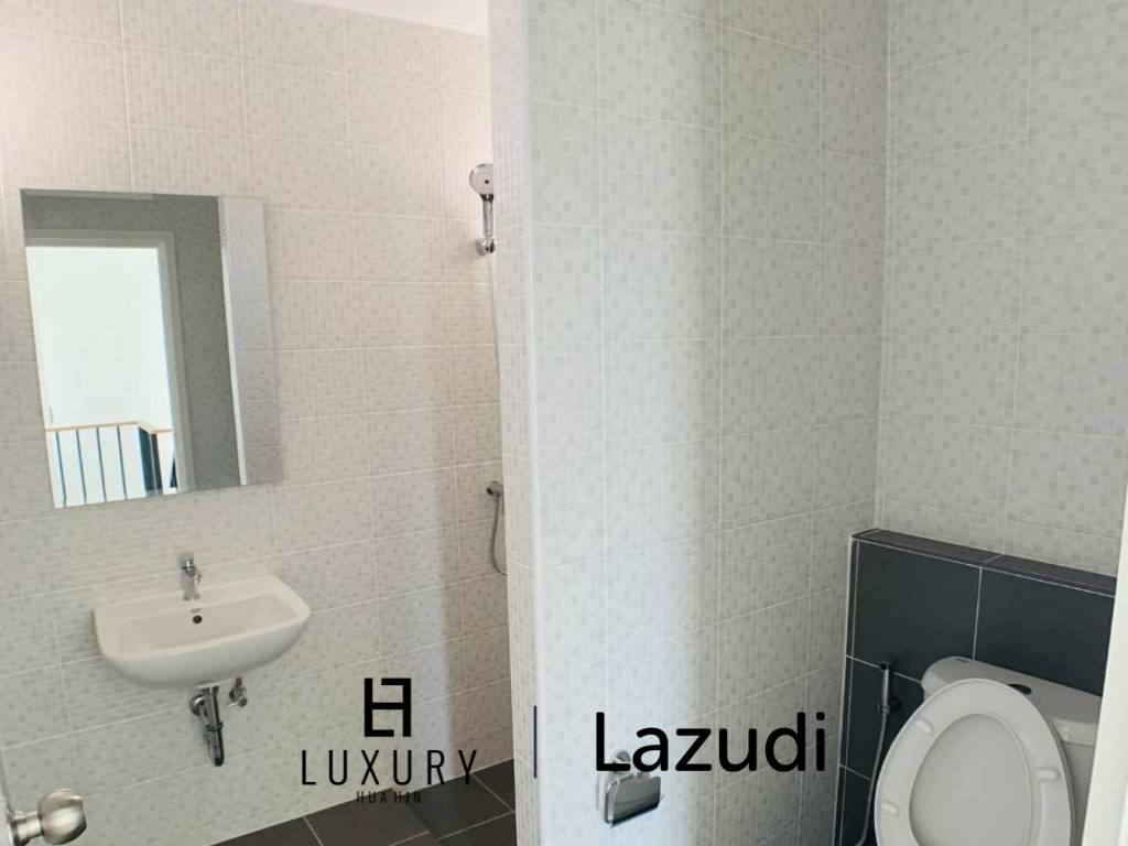 บ้านเดี่ยวโมเดิร์น 144 ตร.ม. พร้อมสระว่ายน้ำส่วนกลาง ย่านหินเหล็กไฟ หัวหิน