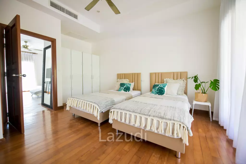 Exclusive 4 Bedroom Pool Villa for Rent in Laguna Cherng Talay