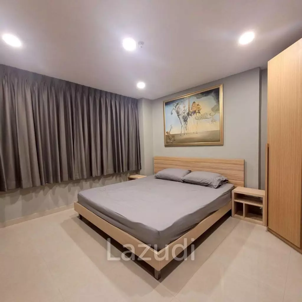 108 sqm condo Baan Prompong 2 bed on 5th floor Khlong Tan Nuea