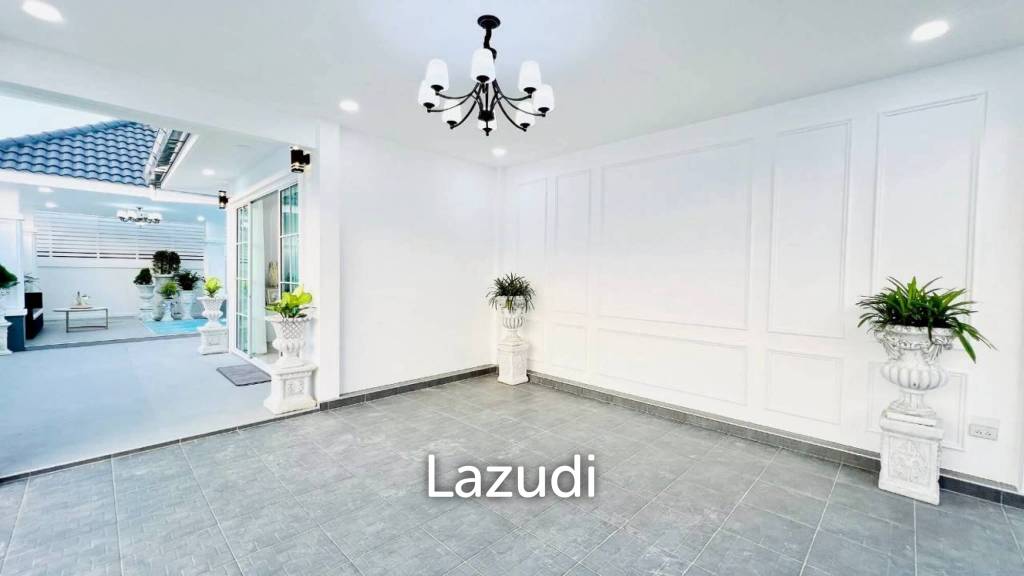 Modern Luxury Pool Villa for Sale Raviporn City Home Village